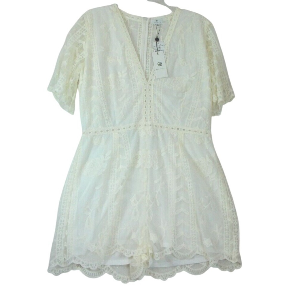 Socialite Ivory Floral Lace V-Neck Romper XXL Cream Short Sleeve Scalloped Hem